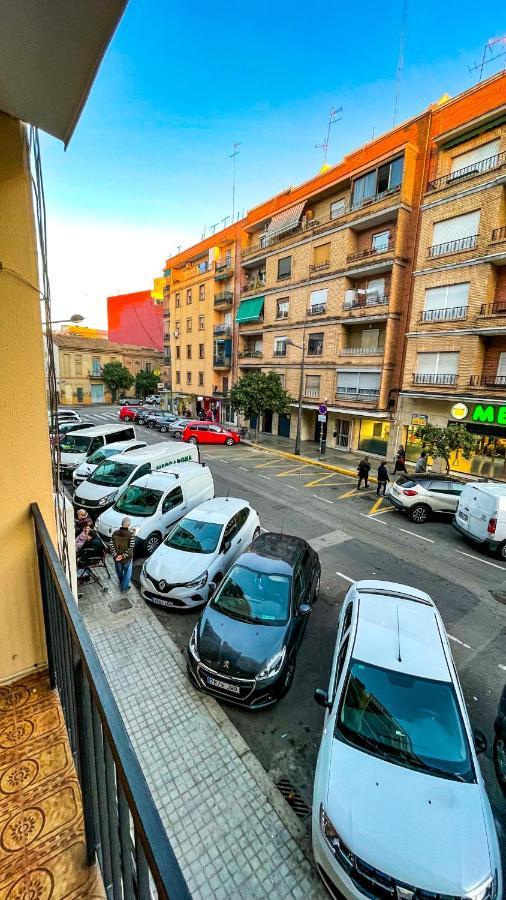Alojamiento Valencia Apartment Exterior photo