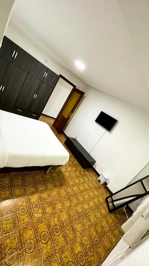Alojamiento Valencia Apartment Exterior photo