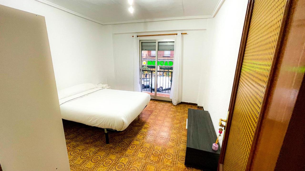 Alojamiento Valencia Apartment Exterior photo