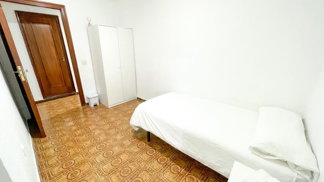 Alojamiento Valencia Apartment Exterior photo